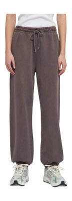 2---CS1019_Organic-Relaxed-Sweatpants_Faded-Mud_Female_1501-_no-bg