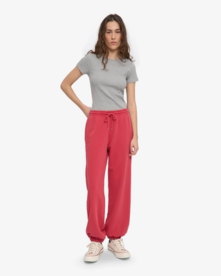 CS1019_Organic-Relaxed-Sweatpants_Faded-Red_Female_0959