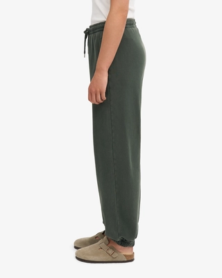 4---CS1019_Organic-Sweatpants-2.0_Midnight-Forest_Female_4
