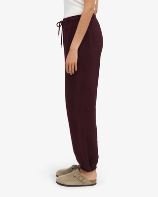3---CS1019_Organic-Sweatpants-2.0_Oxblood-Red_Female_4