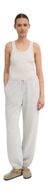 2---CS1019_Organic-Sweatpants-2.0_Snow-Melange_Female__2-_no-bg