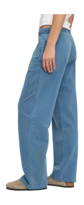 4---CS1018_Organic-Straight-Leg-Sweatpants_Faded-Indigo_Female_0287-_no-bg