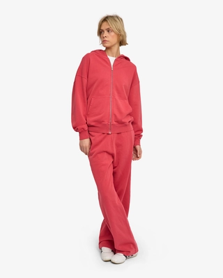 6---CS1016_Organic-Oversized-Zip-Hood_Faded-Red_Female_1234_0bb70c17-d194-4cfe-bd86-00b9a4a91dde