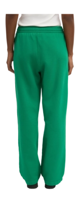 4---CS1018_Organic-Straight-Leg-Sweatpants_Kelly-Green_Female_5-_no-bg