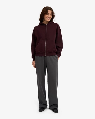 6---CS1018_Organic-Straight-Leg-Sweatpants_Lava-Grey_Female_6