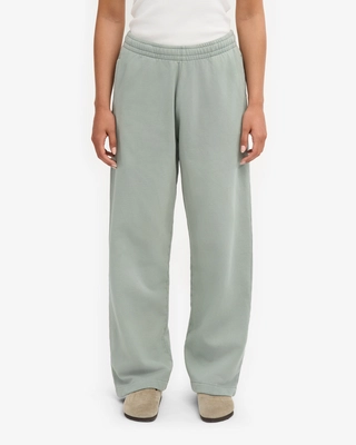 3---CS1018_Organic-Straight-Leg-Sweatpants_Steel-Blue_Female_3