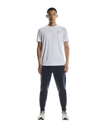 4---1MF30320255-focus_tech_sweatpants-fw25-navy-m-4x5-tr-g1