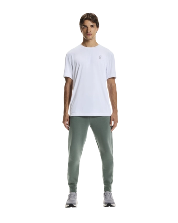 1MF30320153-focus_tech_sweatpants-fw25-olive-m-4x5-tr-g1