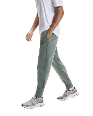 4---1MF30320153-focus_tech_sweatpants-fw25-olive-m-4x5-tr-g3