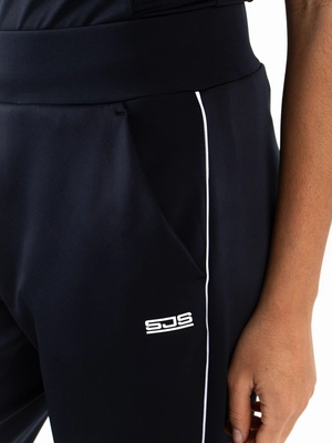 3---Kyrsten-Lady Pant-N024-4-Detail