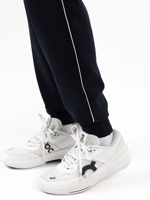 4---Kyrsten-Lady Pant-N024-5-Detail