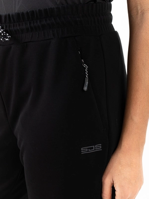 4---Valerie-Lady pants-B001-4-Detail