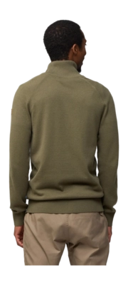 6---Ovik_Lite_Half_Zip_M_12600305-625_D_MODEL_0370-_no-bg