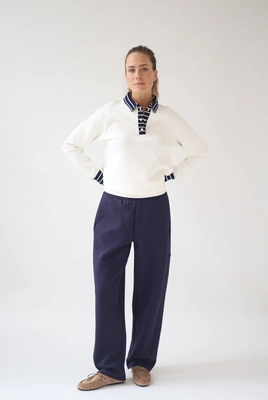 4---Stripe-Button-Polo-Sweather-Off-White.jpg34
