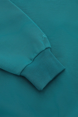 5---APP00232_6098_3_Men_Boxy_Sweater_Transformative_Teal