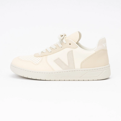 Veja Men V-10 Chromefree Leather Multico Cashew Pierre