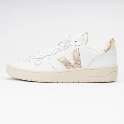 Veja Women V-10 Leather Extra-White Platinum