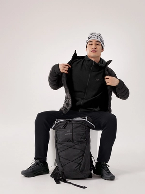 13---f25_x000008446_002291_kyanite-hoody_black_men_m_full-body