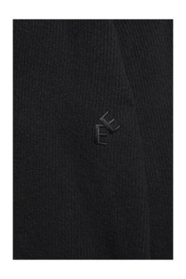 5---JOEL_BLACK_D