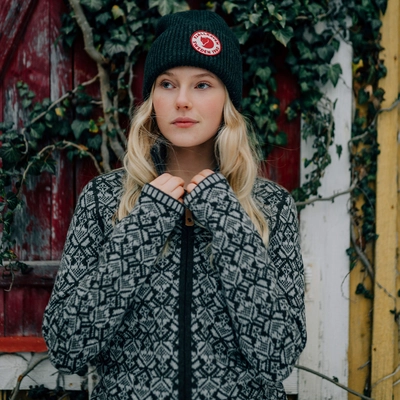 4----square_mood_FW21_Louise_Whitehouse_Outdoor_Fituna_DSC05032_EXP_2025-12-07