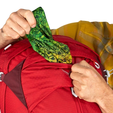 yy4