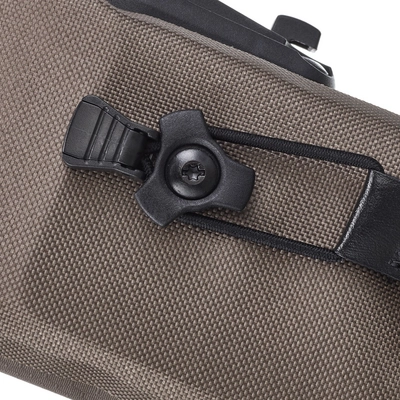 11---ORTLIEB-MICRO-BAG-08L-F9675-DETAIL2