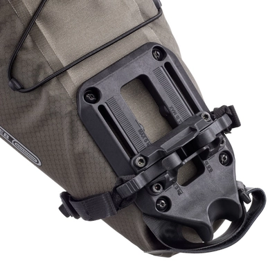 8---ORTLIEB-SEAT-PACK-QR-F9904-05DETAIL2