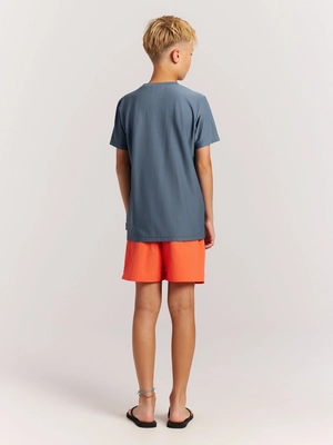 73861000_396_model_back-full_01