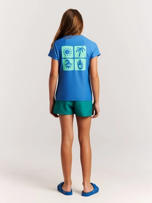 73961001_909_model_back-full_01