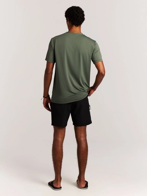 8---75751001_855_model_back-full_01