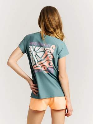 7---73661002_477_model_back-half_01