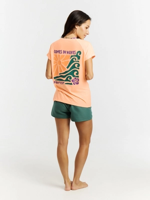 73661002_126_model_back-full_01