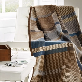Plaid Bugatti 0690-300 Velours Geblokt Lichtbruin