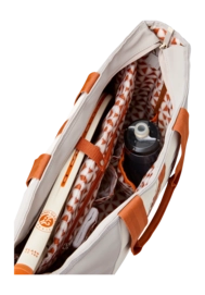 4---WR8042401_7_RG_2025_TOTE_Cream_Clay.png.high-res