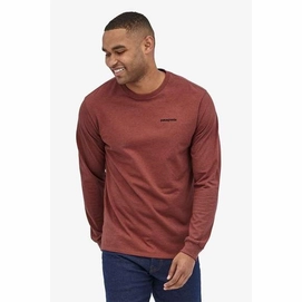 T-Shirt Patagonia Men's Long Sleeve P6 Logo Responsibili Tee in Rosehip
