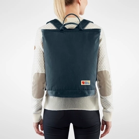 12---F27240_SS20_a_vardag_totepack_fjaellraeven_21