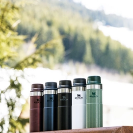 12---Stanley - The Trigger-Action Travel Mug - Lifestyle Images - 7