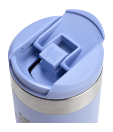 3---Web_PNG_Square-TheAeroLight_TransitMug12OZ-Hydrangea-LidDetail
