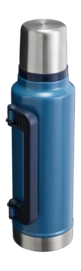Web_PNG_Square-The_Legendary_Classic_Bottle_-_1.5QT_-_Hammertone_Lake_-_Hero_Back-_no-bg