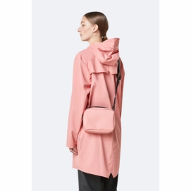 1342_Coral_Women_1