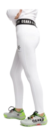 2---1333x2000201002_white-pants-f_0005packshot-_no-bg