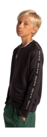 2---training-sweater-black-deshi-side-_no-bg