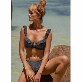 7---beachlife-swimwear-ss2023-sea-glitter-portrait4