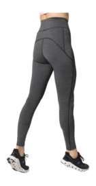 3---569502-_no-bg