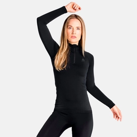 3---196221_60212_Model_Front_Crop