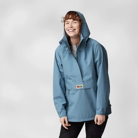 6---vardag_hydratic_anorak_w_87094-543_e_model_fjr