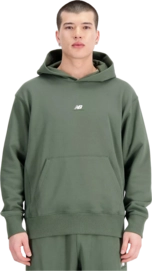Jumper New Balance Men Athletics Remastered Graphic French Terry Hoodie Jumper Deep Olive Green