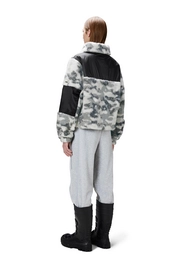 18460_camo_men_2