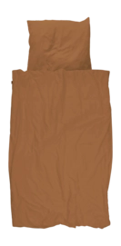 7---topshot-1-persoons-brown-WEB-_no-bg