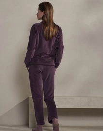 4---hella_uni_top_long_sleeve_plum_wine_101230_601_lr_s3_p